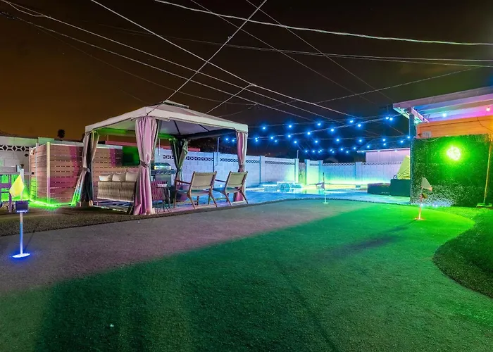 Poolside Nights & Neon Vibes! Escape *
